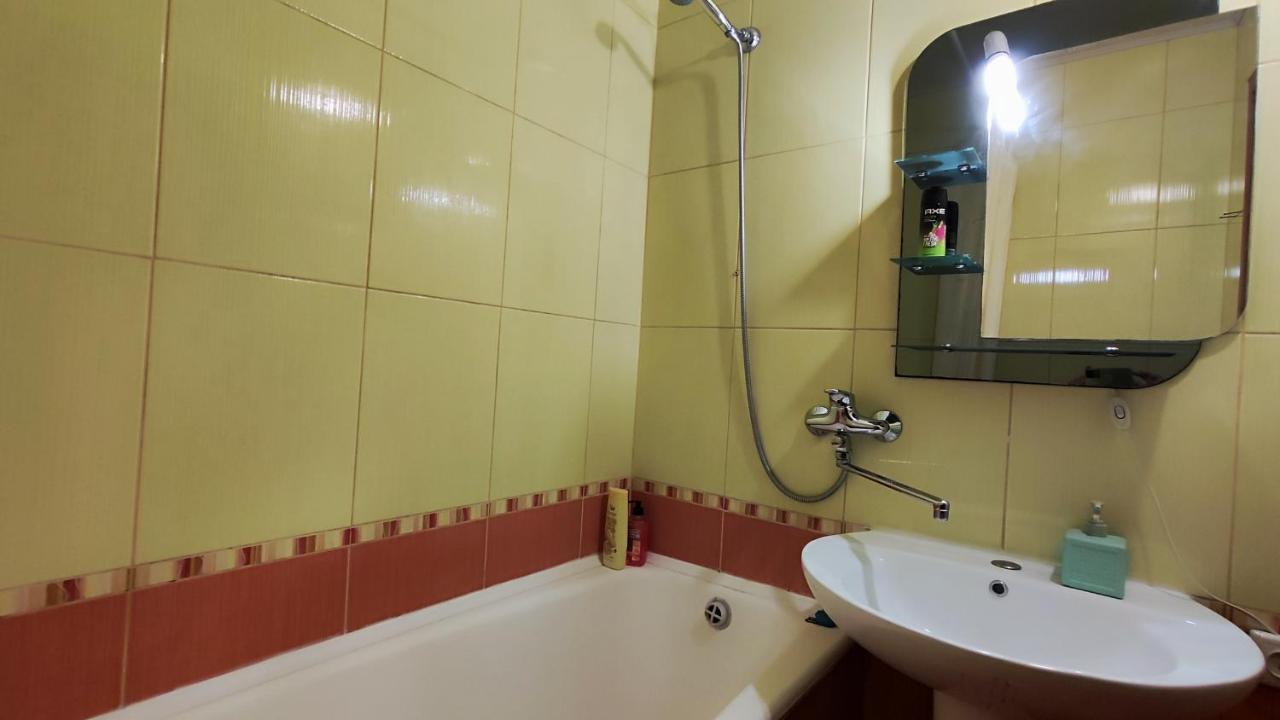 Василя Стуса 10 City Rooms Bila Tserkva Luaran gambar